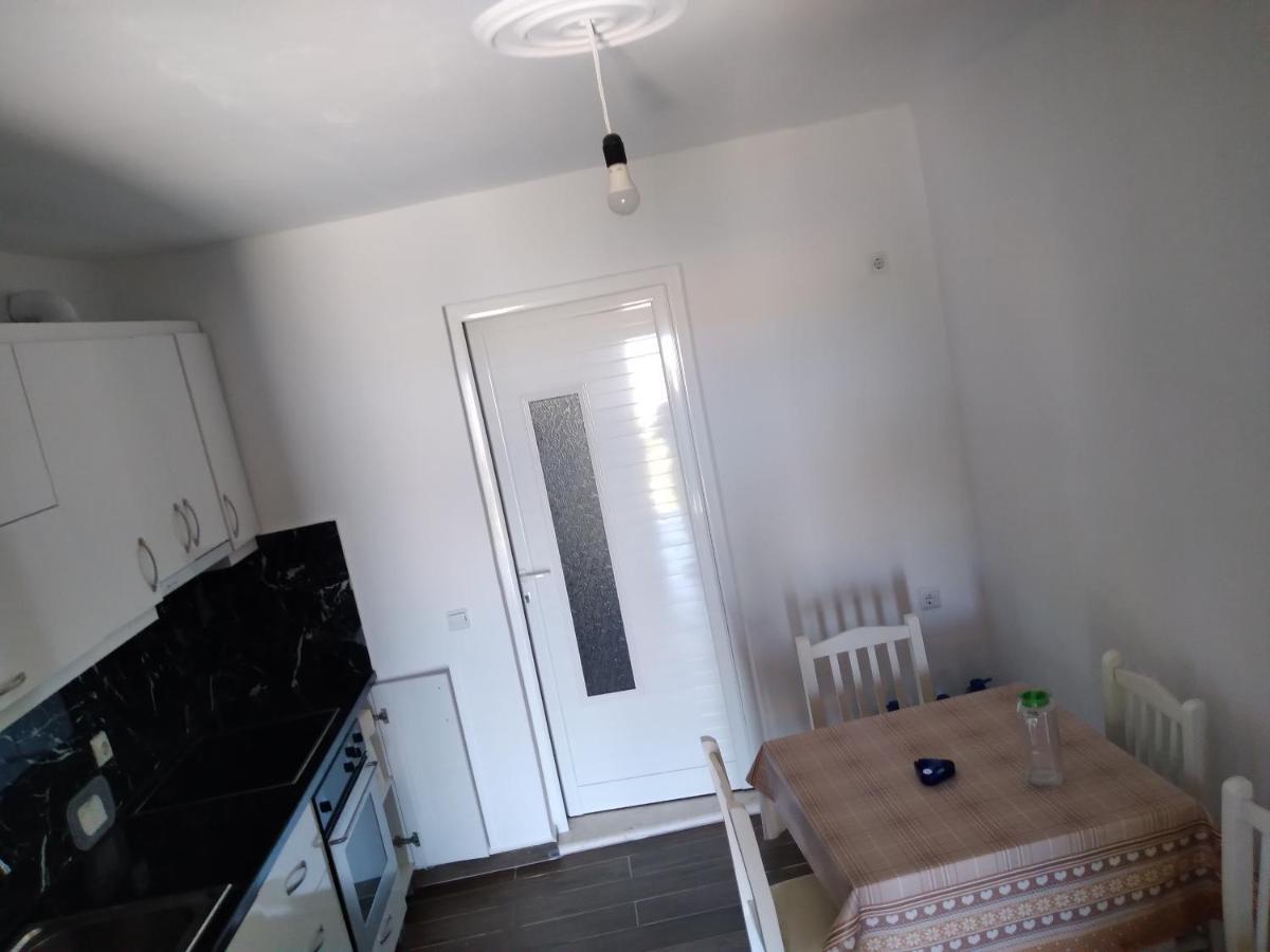 Condo Rooms Саранда Экстерьер фото