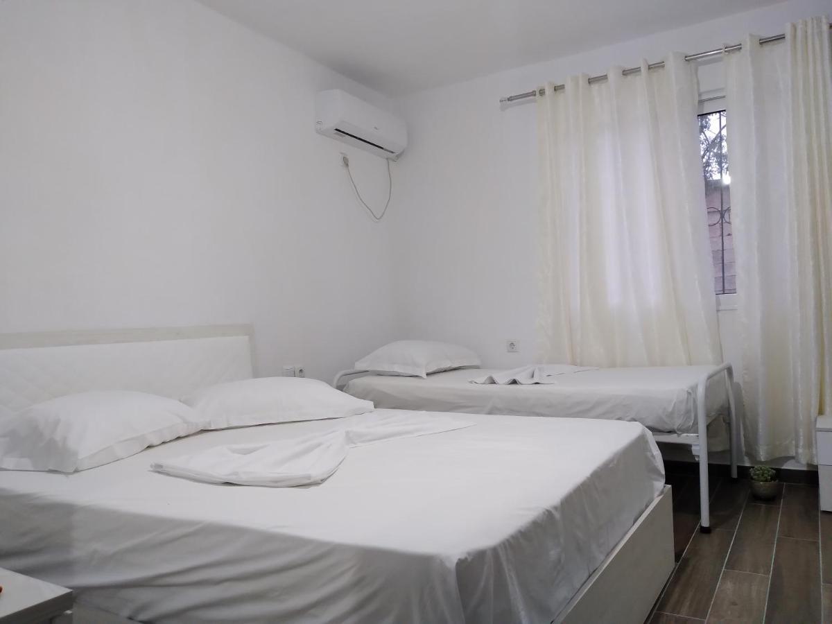 Condo Rooms Саранда Экстерьер фото